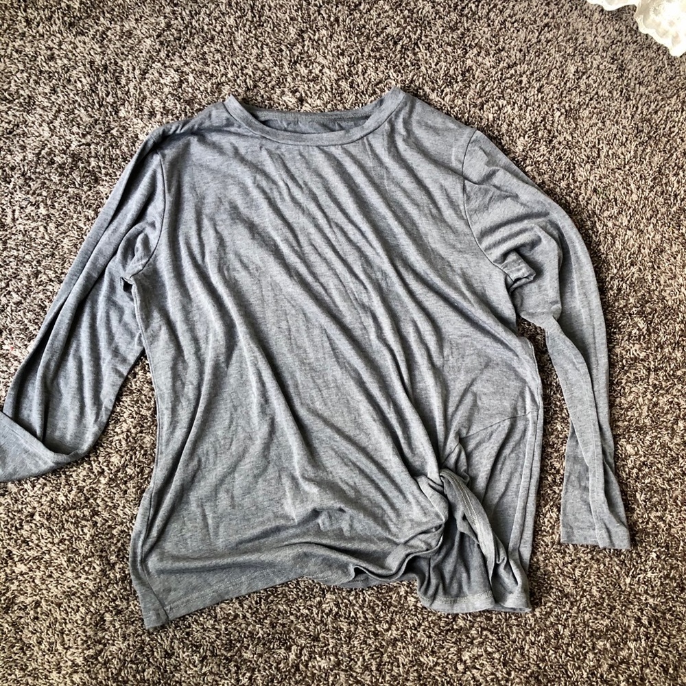 Grey side knot long sleeve. NWOT